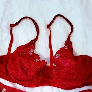 le Donne di Piera silk 2-pc 36C bra and garter belt Ital Sz 3